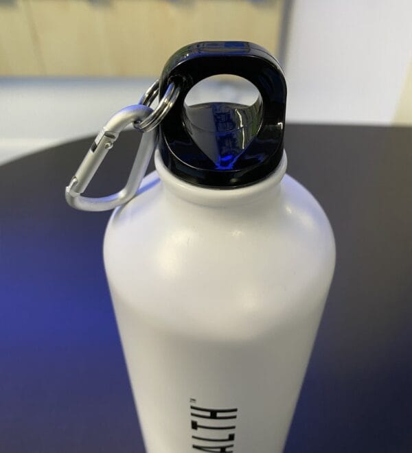 Aluminium-Water-Bottle-Lid-On